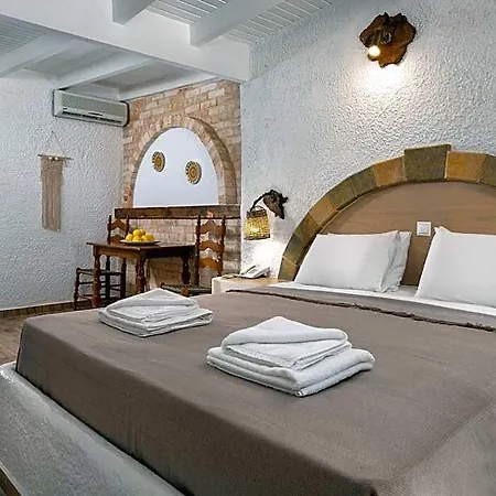 Hotel Elefteria Apts &